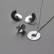 Wide ear cuff 