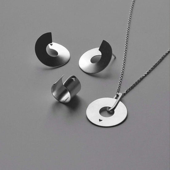 Necklace "Heart Disc"